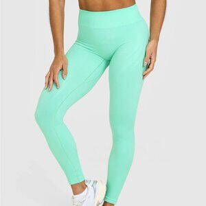 EnhanceLift™ Seamless Leggings with White Logo